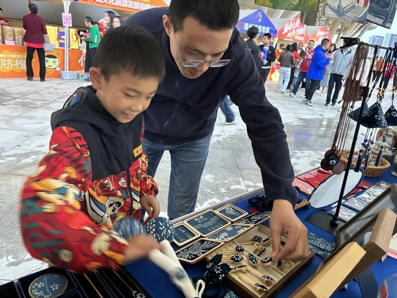 信丰非遗闪耀赣超，文化传承绽新光！