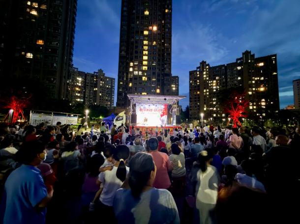人气爆棚！“我们的中国梦・文化进万家”信丰县 2026年文化惠民巡演受市民热捧
